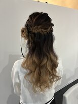 ヘアセット専門サロン by OKINAWA WATABE WEDDING 那覇店 ハーフアップ