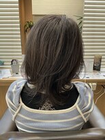 ウイバイファースト(u'i by first) カットはウルフで軽さを