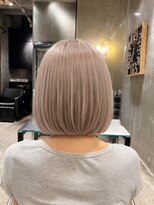 エノア 青山(ENORE) ホワイトミルクティーグレージュ ボブ 透明感ハイトーン