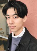 センターパートトランクスヘアパーマツーブロックメンズヘア