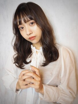 ファルベ(hair&make farbe) ぱつっとバング×ウェーブ巻き