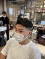 リバレッジ 広尾(Leverage)&nbsp;大人七三分け流しフェードカット【広尾、恵比寿】担当:尾上