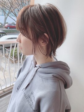ステア ケース(stair case) 大人かわいい外ハネショートウルフ/ネオウルフ前髪あり