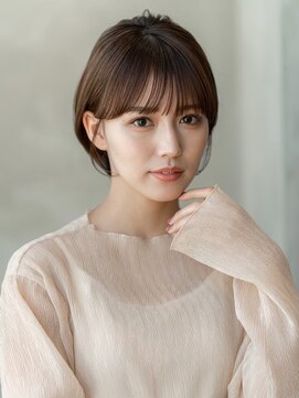 オースティン 登戸向ケ丘遊園(AUSTIN) かき上げシルバーカラーサイドグラデーションスリークショート