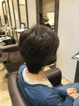 アリュール(Allure) 伸ばしかけも整えカットでキレイ♪Allureヘナ☆