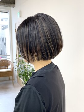 トト 船橋店(toto.) 黒髪/グレーベージュ/レイヤーロング/前髪パーマ[西船橋/津田沼]