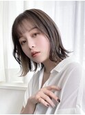 大人可愛い20代30代40代前髪あり小顔ウルフレイヤーショートボブ