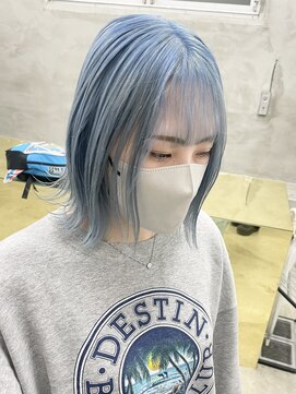 ソーコ 渋谷(SOCO) パールカラー水色ホワイトシルバーハイトーン