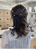 お呼ばれヘアアレンジハーフアップ