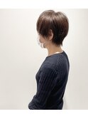 アッシュブラウン×ショートスタイル