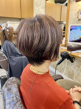 シャンティー(shanti) ショートカット/白髪染め/白髪ぼかし ina