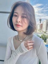 イヴォークトーキョーオーサカ(EVOKE TOKYO osaka)&nbsp;30代40代50代 ボブ レイヤー ショート ベージュカラー 透明感