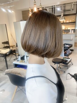 美容室 ツリー(Tree) ノンブローでおさまる大人スタイル『Tree hairsalon 』本厚木