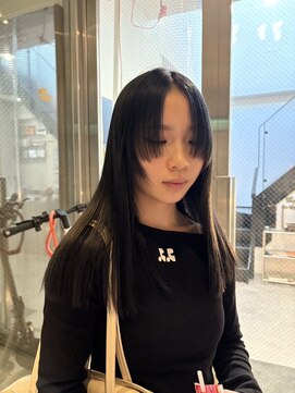 シティ(sity.) 天神　ハイトーンカラー　ブリーチカラー　レイヤーカット