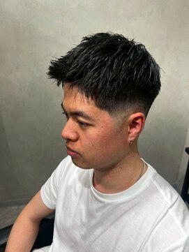 ヨロ(YOLO) フェード　ショート