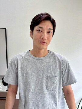 ヘアーサロン ヨリオカ メンズアップバング七三スタイル