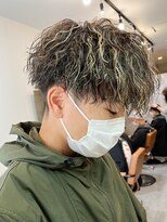 メッシュハイライトスパイラルパーマツイストパーマツーブロック