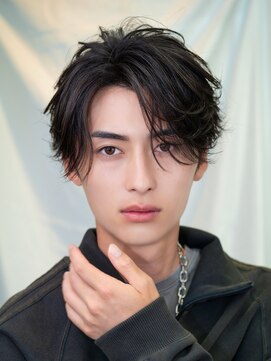 ゼロ 渋谷(XeRo) フェザーセンターパート