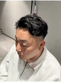 刈り上げセンターパート/波巻きツイストスパイラル/柏