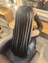 ヘアメイクサロン ゼロ(ZERO)&nbsp;ブラック×シルバーメッシュ