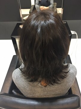 ディーヘアーデザイン(d.HAIR DESIGN) 外ハネも可愛い!アディクシーカラー