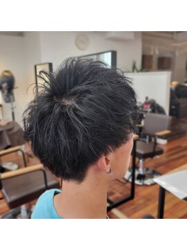 グランルッソ 岡山駅前(GRAN LUSSO) ツーブロックスッキリスタイル