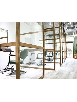 《北千住エリア☆個室サロン》新しい価値を実現！人の目を気にせず、寛ぎながら希望を叶える贅沢空間♪