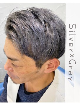 ウーロス(uros.) シルバー×グレイ