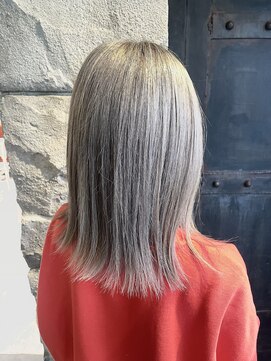 リリー(LILY) LILY☆ホワイトカラー