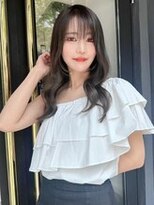 エリス 四条烏丸店(ELIS) シースルーバングと重ためミディでバランス良く♪