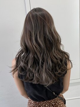 トゥルークリエイション 久喜(True Creation) グレージュ