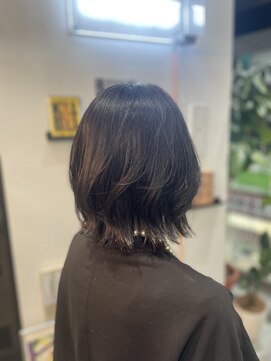 エー(A) レイヤーボブ