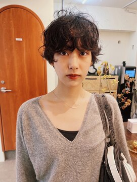 ベンジー オウン 代々木上原店(benji own) ショートニュアンスパーマ　代々木上原