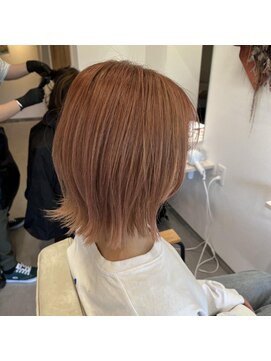 ログ(Log) 切りっぱなしボブ