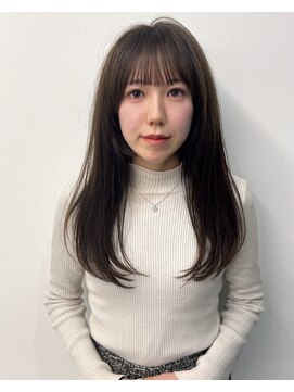 メルバイグラフ 梅田(mel by GRAFF) 可愛くなりすぎない大人顔まわりレイヤーカット