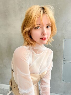 ロイド(Lloyd) 【Lloyd 大宮】ショートボブ×ホワイトブロンド