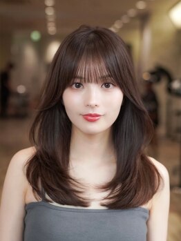 オーラ オモテサンドウ(Aura omotesando)の写真/巻いても、結んでも可愛い◎伸ばしかけでも扱いやすいヘアスタイルに♪話題の韓国風レイヤーカットも！