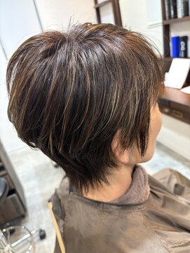 モア ヘアデザイン バイ オリジンズ つくばみどりの店(moA hair design by Origins) 大人のショート