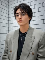 オーシャントーキョー(OCEAN TOKYO)&nbsp;【こぼし前髪】毛流れパーマウルフセンターパートツーブロック