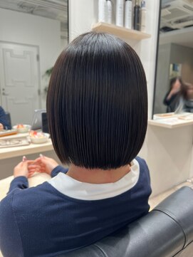 アメリ(ameri) 【ameri miyuki】やわらか質感の酸性ストレートボブ♪