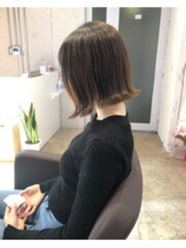 イロ ジェイアール JR奈良店(IRO) 愛され切りっぱなしボブ
