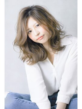 ララテラス(LaLa Terrace) 【LaLaTerrace】大人かわいいくびれミディ×ヌーディ―ベージュ