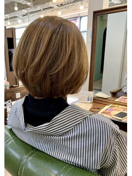 マリアバイアフロート(Maria by AFLOAT) 【重山】20cmカット!セミロングーボブへリアルお客様スタイル