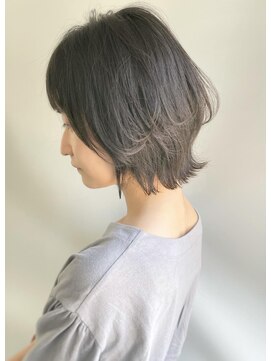 エル セルカ 高田馬場(el CERCA) 大人可愛いひし形レイヤー外ハネボブスタイル【高田馬場/新宿】