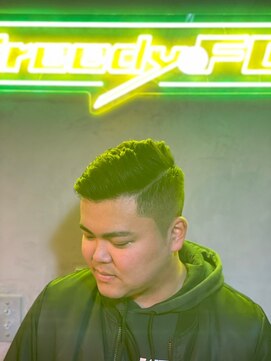 グリーディーフォックス 代々木(Greedy FOX) 韓国マッシュ/センタ-パ-ト/ツイストスパイラル/スキンフェード