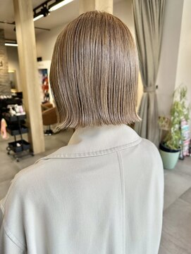 サンド 表参道(sand) ミルクティーベージュブリーチダブルカラー表参道