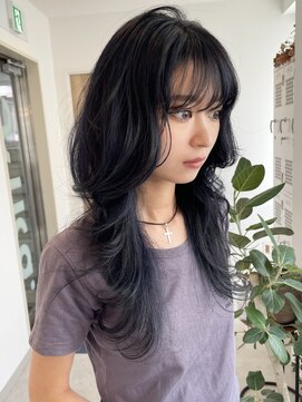 シイカ(sika.) ロングレイヤー×ブルーグレージュ