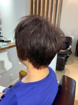 モアナ 逗子(MOANA) 秋の暖色カラー【ナチュラルバイオレット】