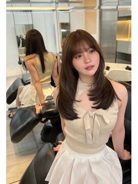 フィル 横浜(fil) ミナちゃんミディアム_オリーブベージュレイヤーカット