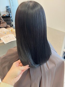 エレノア 池袋店(Eleanor) ブルーブラックカラー